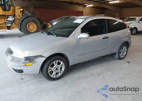 2006 Ford Focus Zx3 z USA, uszkodzony, nr VIN 1FAHP31N46W156824